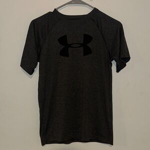 Under Armour Men's Dark Gray Short Sleeve Tee